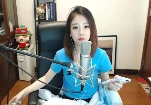 推特网红李佳琪福利,揭秘网红带货背后的惊喜瞬间！